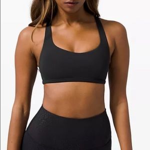 Lululemon Free to be Wild sports bra